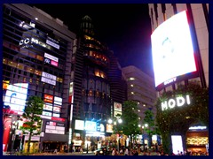 Shibuya by night 15